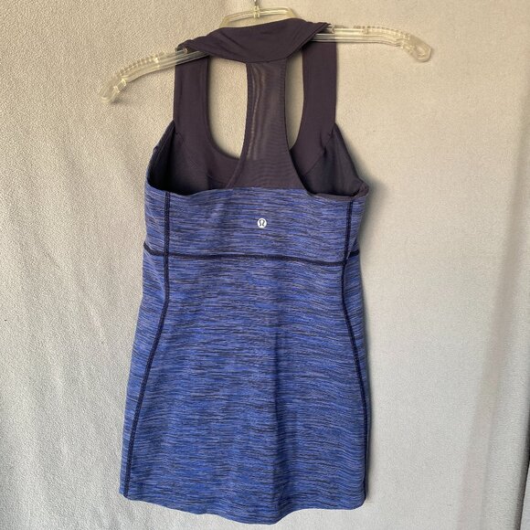 Lululemon Blue Space Dye Racerback Athletic Tank Top with Built-In Bra | Size 6 - Picture 3 of 5
